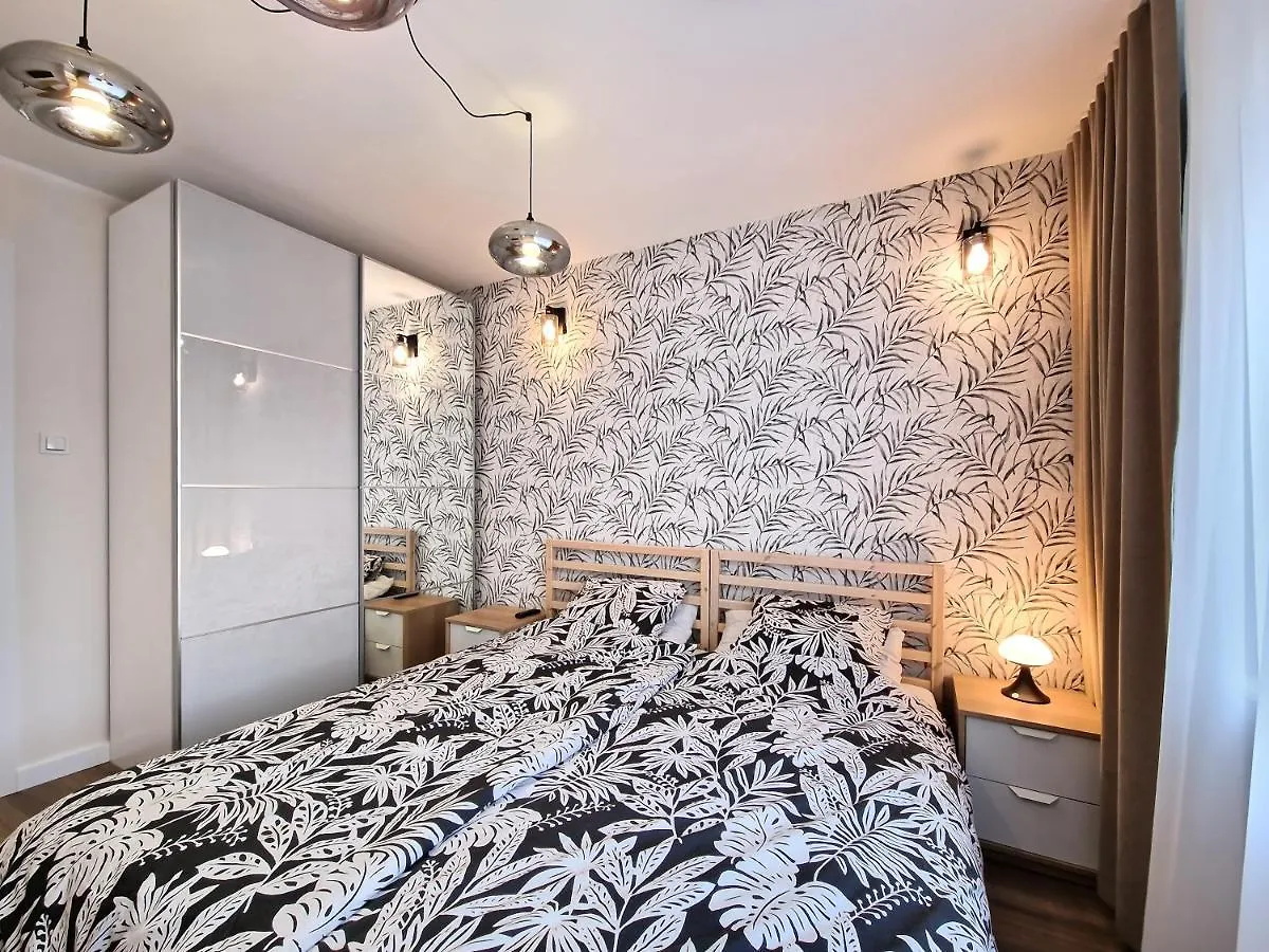 City Nest Gdansk - Apartamenty Parkingiem Polska